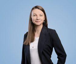 Dr. Lucia-Manuela Cantonas