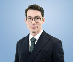 Dr. Petru Emanuel Zlatescu